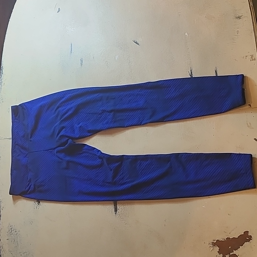 Under armor Women's leggings Size medium